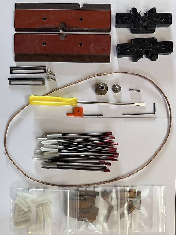 Alle Maschinen: Graviergerät  – Gebraucht aus Genolier von inf_ng6v 1