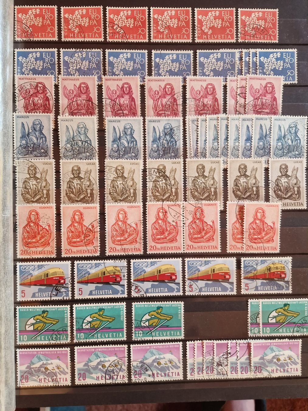 Tutti i francobolli: Doubletten samlung von Schweizer briemarken 1960-2010. – Usato da St-Saphorin-Lavaux venduto da Digit2 1