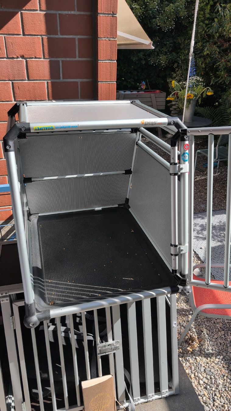 4pets Gabbie, trasporto & Sicurezza: Robuste Hundebox Alu im Sommer-Angebot – Usato da Rütihof venduto da jeff_14 1