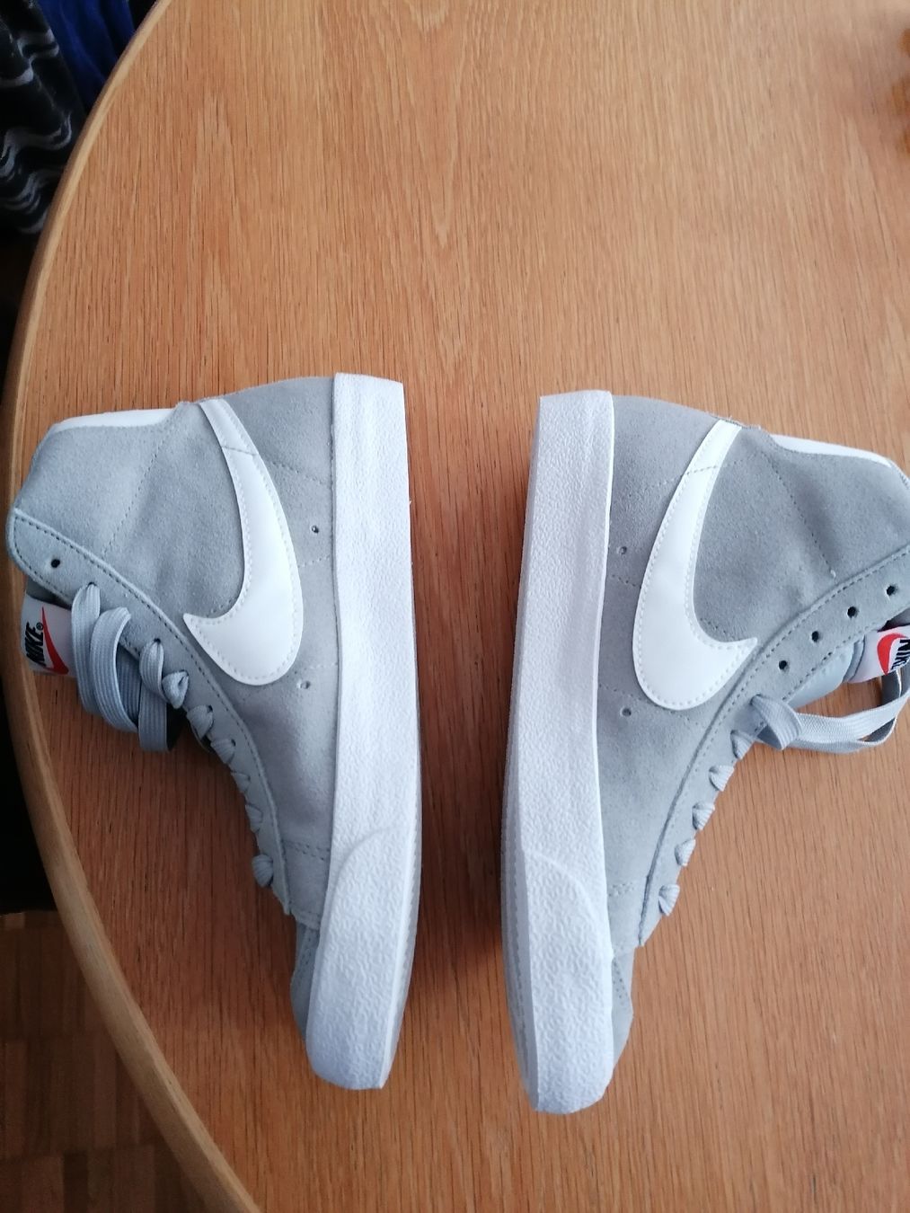 Nike Scarpe da donna: Nike Sneaker high NEU – Nuovo (secondo la descrizione) da Pfäffikon ZH venduto da xxmopsxx 1