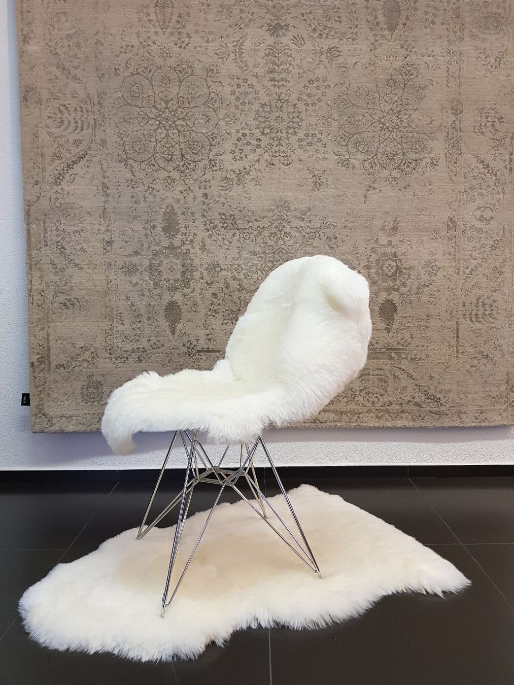 Tutte le decorazioni: Doppelschaffele in über 30 Farben – Nuovo e nell'imballaggio originale da Neuhausen am Rheinfall venduto da Lambskin 7