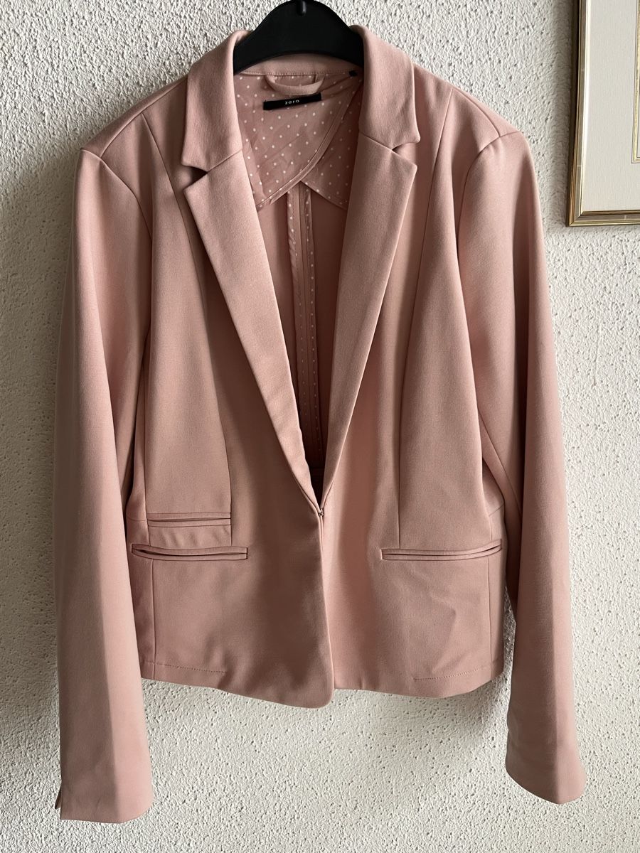 Giacche: Rosa Blazer - Zero – Usato da Jonschwil venduto da juliana_pluess