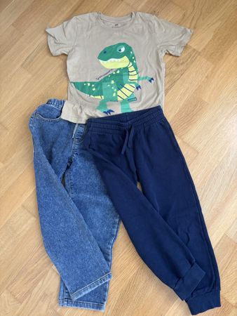 Kleiderpaket(li), Grösse 110/116, Hosen & T-Shirt