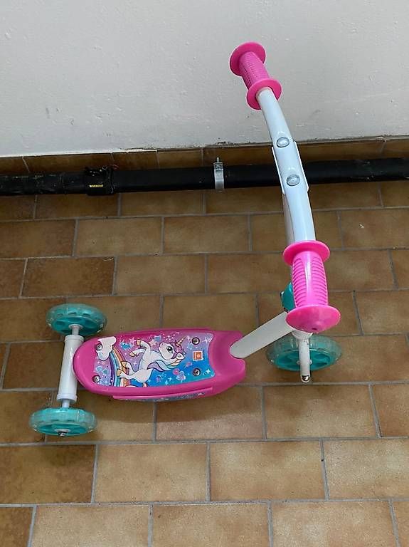 Kickboard: Kickboard Kinder – Gebraucht aus Triesenberg von Kiruna18