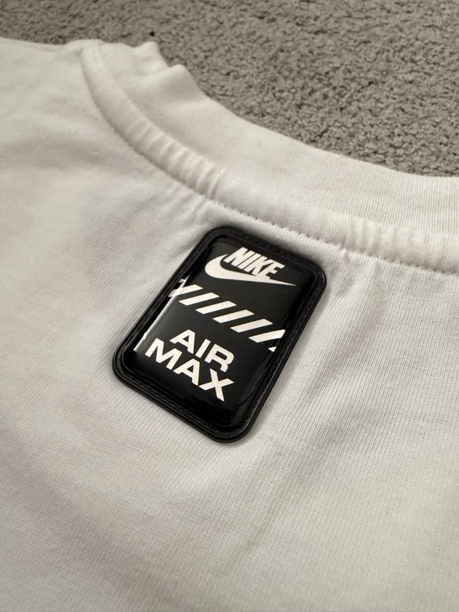 Nike T-shirt: Nike Shirt neu! – Nuovo (secondo la descrizione) da Zürich venduto da pab_7gfs 3