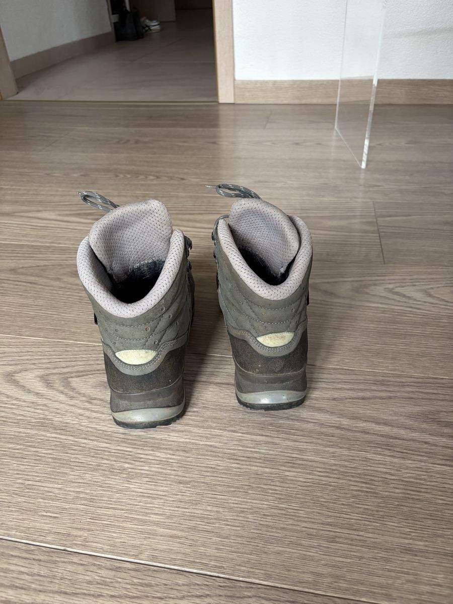 Lowa Damenschuhe: Lowa Damen Light GTX Wanderschuhe Gr. 40 – Gebraucht aus Zürich von islabelllaleh 4