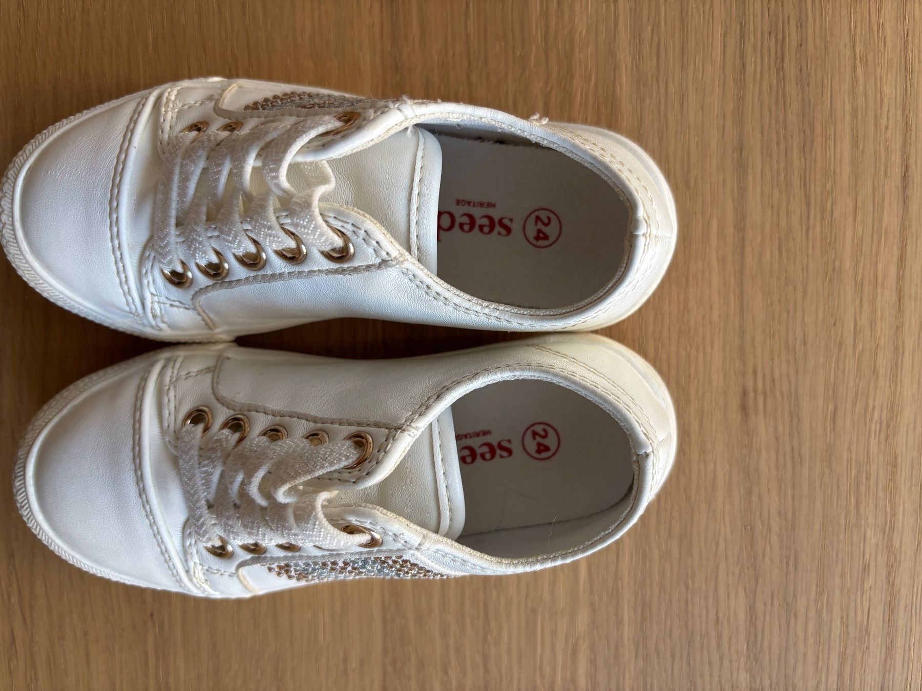 Scarpe per ragazze: Chaussures fille Seed Heritage taille 24 – Usato da lausanne venduto da beauxproduits 1
