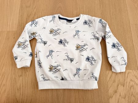 Pullover Gr: 98