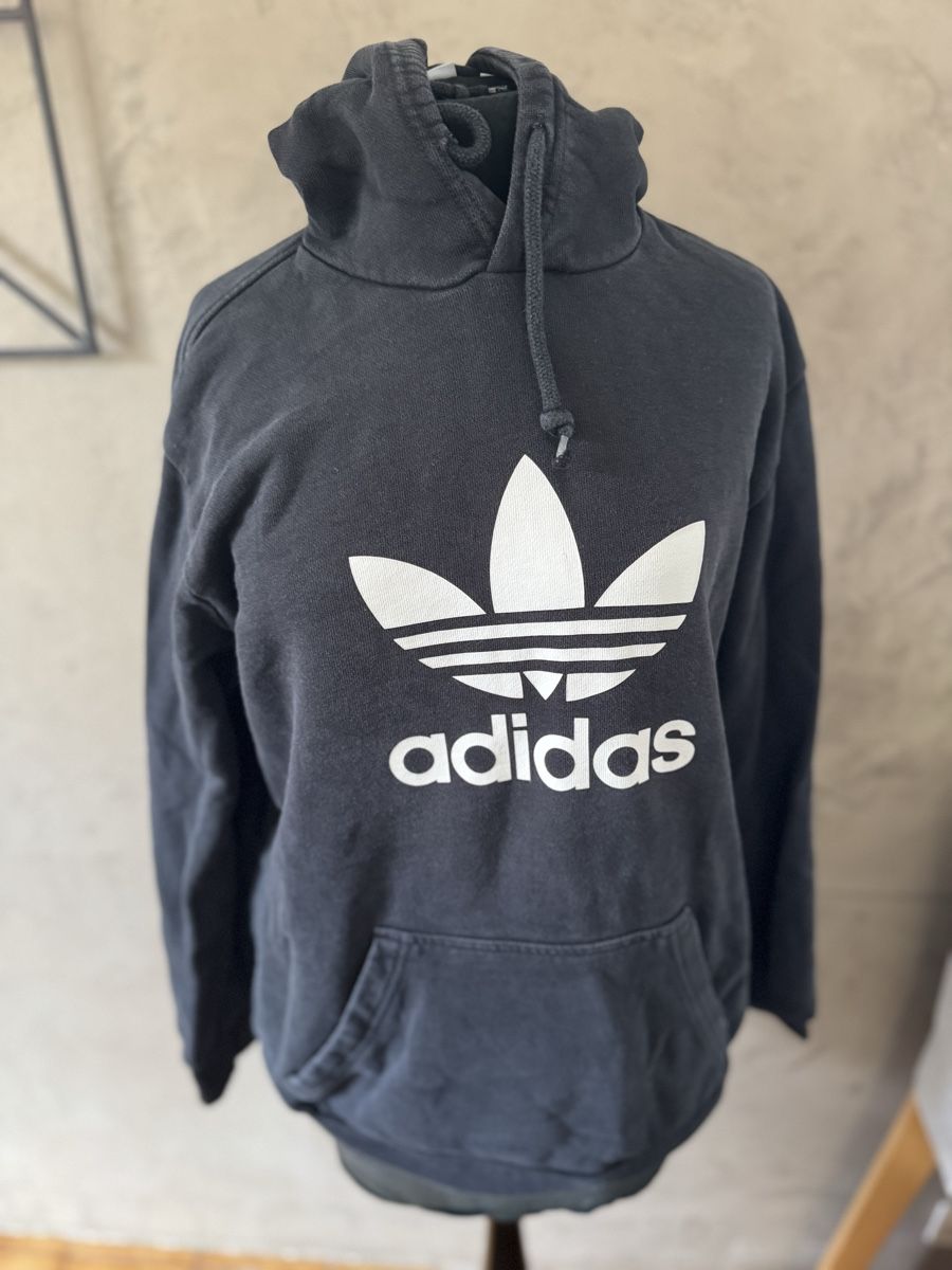 Maglioni & Felpe: Adidas: Sweat à capuche noir, Taille M – Usato da Veyrier venduto da kimedovapa
