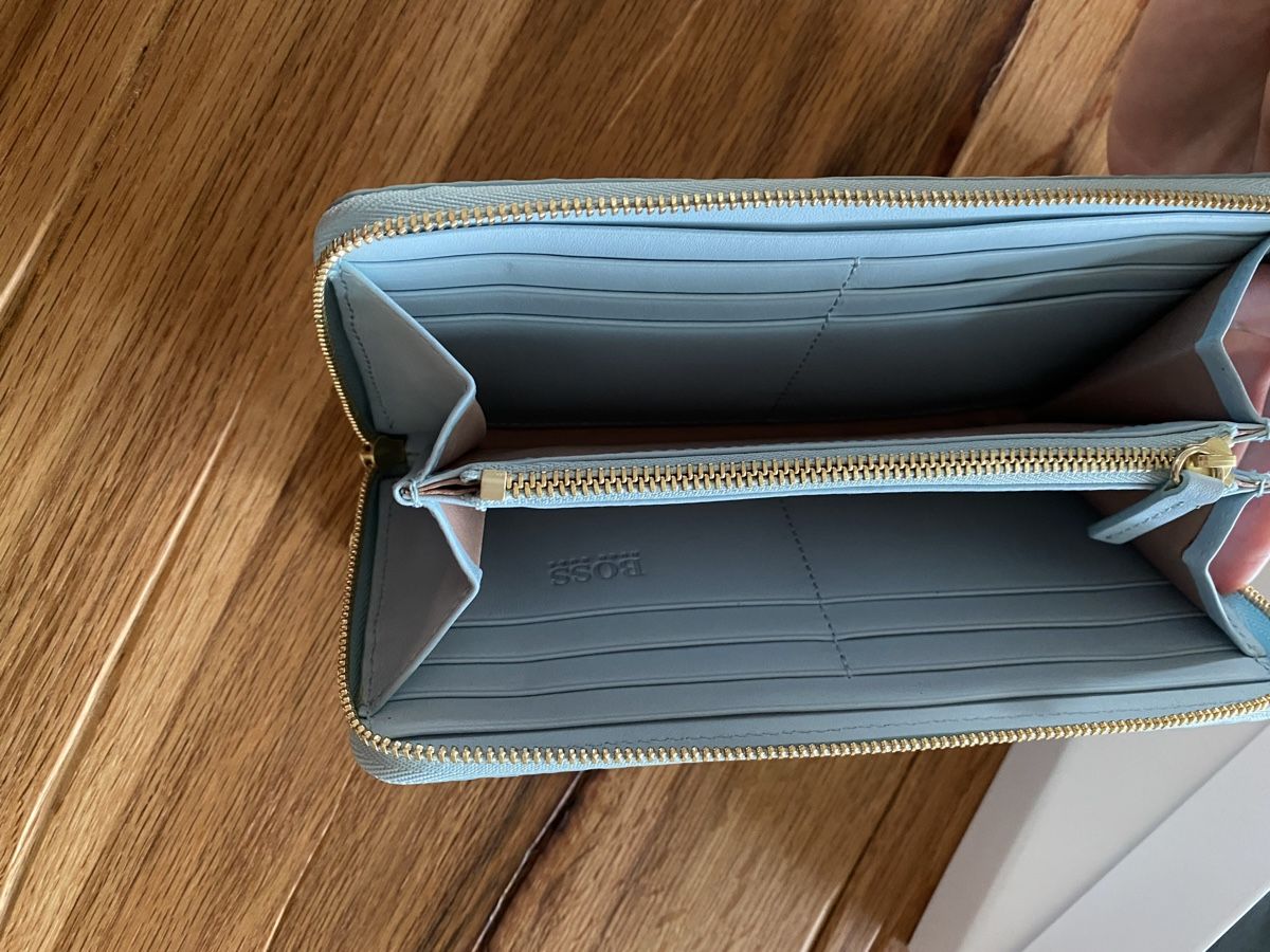 Hugo Boss Portamonete: Hugo Boss Damen Portemonnaie – Nuovo e nell'imballaggio originale da Büttikon AG venduto da Pitbull81 2