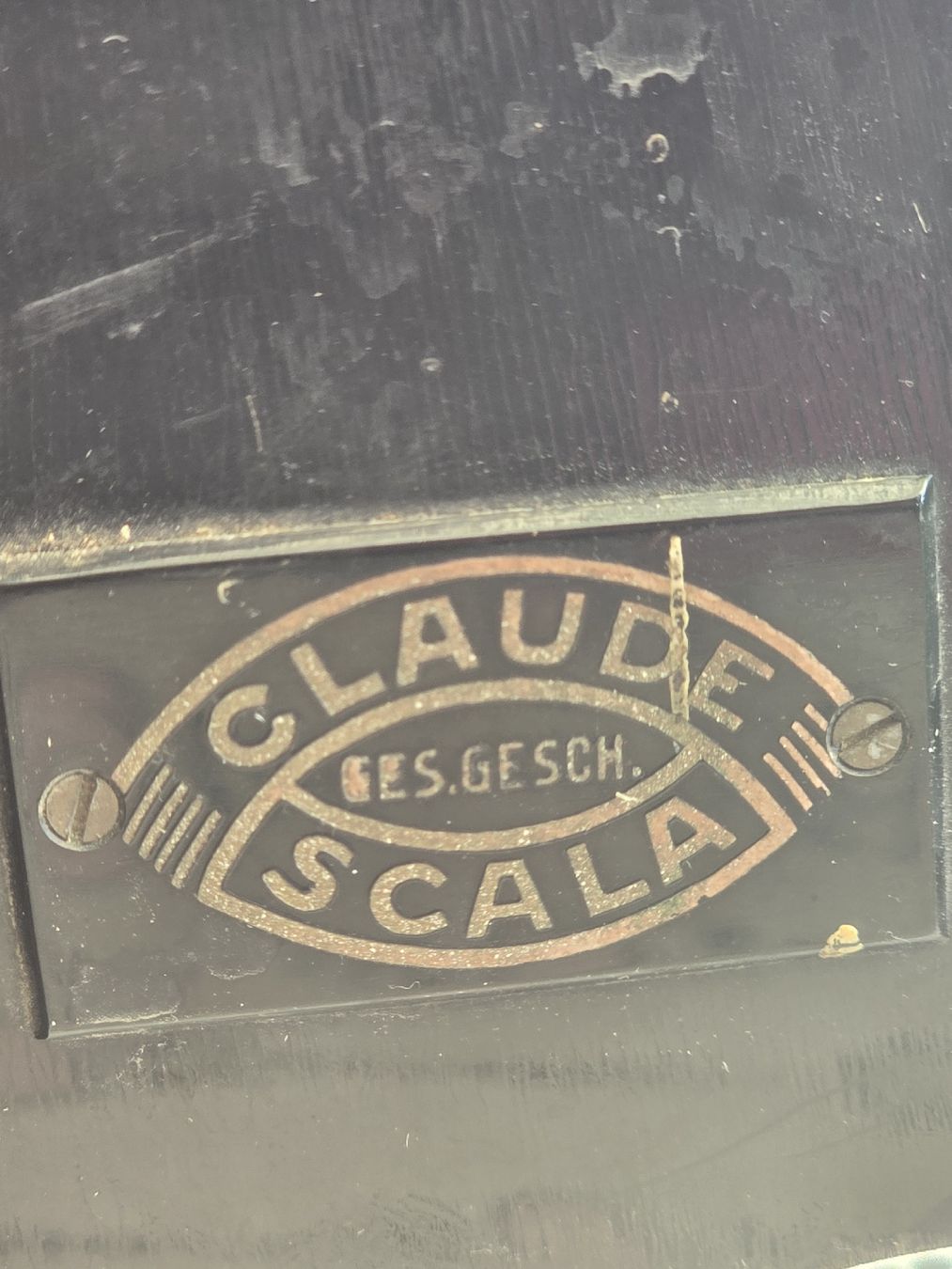 Instruments de musique: CLAUDE SCALA Holzakkoordion gebraucht – D'occasion à Agasul par ire_h9wl 2