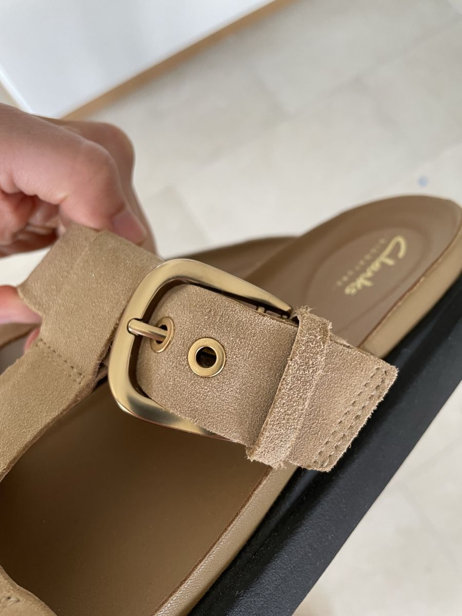 Clarks Damenschuhe: Clarks Pantolette Aristella Gr. 38, warm sand – Neu (gemäss Beschreibung) aus Zürich von lisaka2205 2