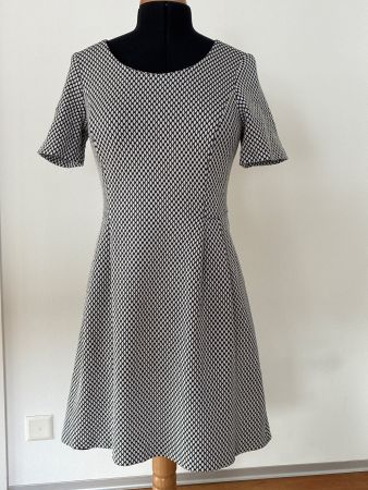 Elegantes Kleid von Fadenmeister (Peter Hahn) Gr. 40