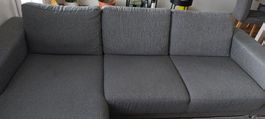 Modernes Ecksofa / in Grau – gebraucht 