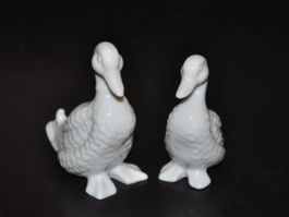 2 kleine Enten aus Porzellan