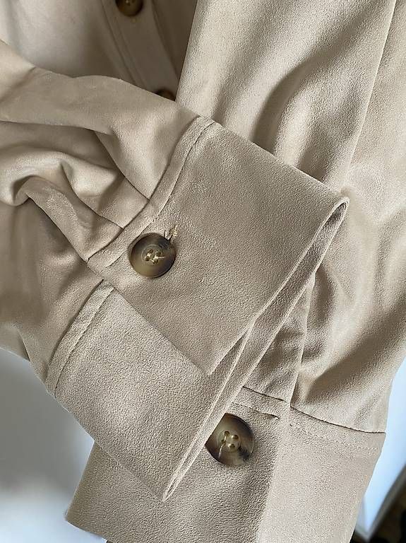 Vestiti: Robe Zara  – Usato da Denges venduto da chino37 2