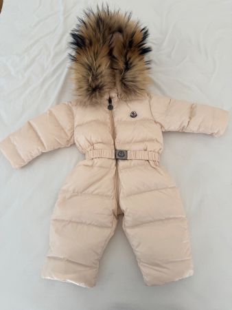 Moncler Kinder Schneeoverall Grösse 6/9 Monate