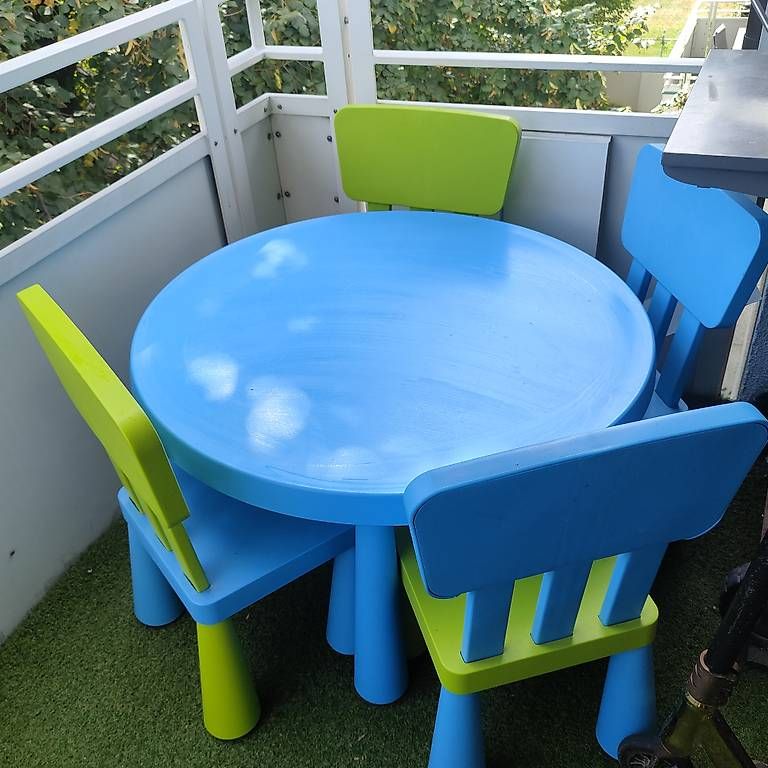 Set di tavolo e panche: IKEA Tisch und 4 sthle – Usato da Zürich venduto da Orkageta 1
