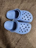 Crocs Kinder Clogs – Grösse J1 (EU ca. 32–33)