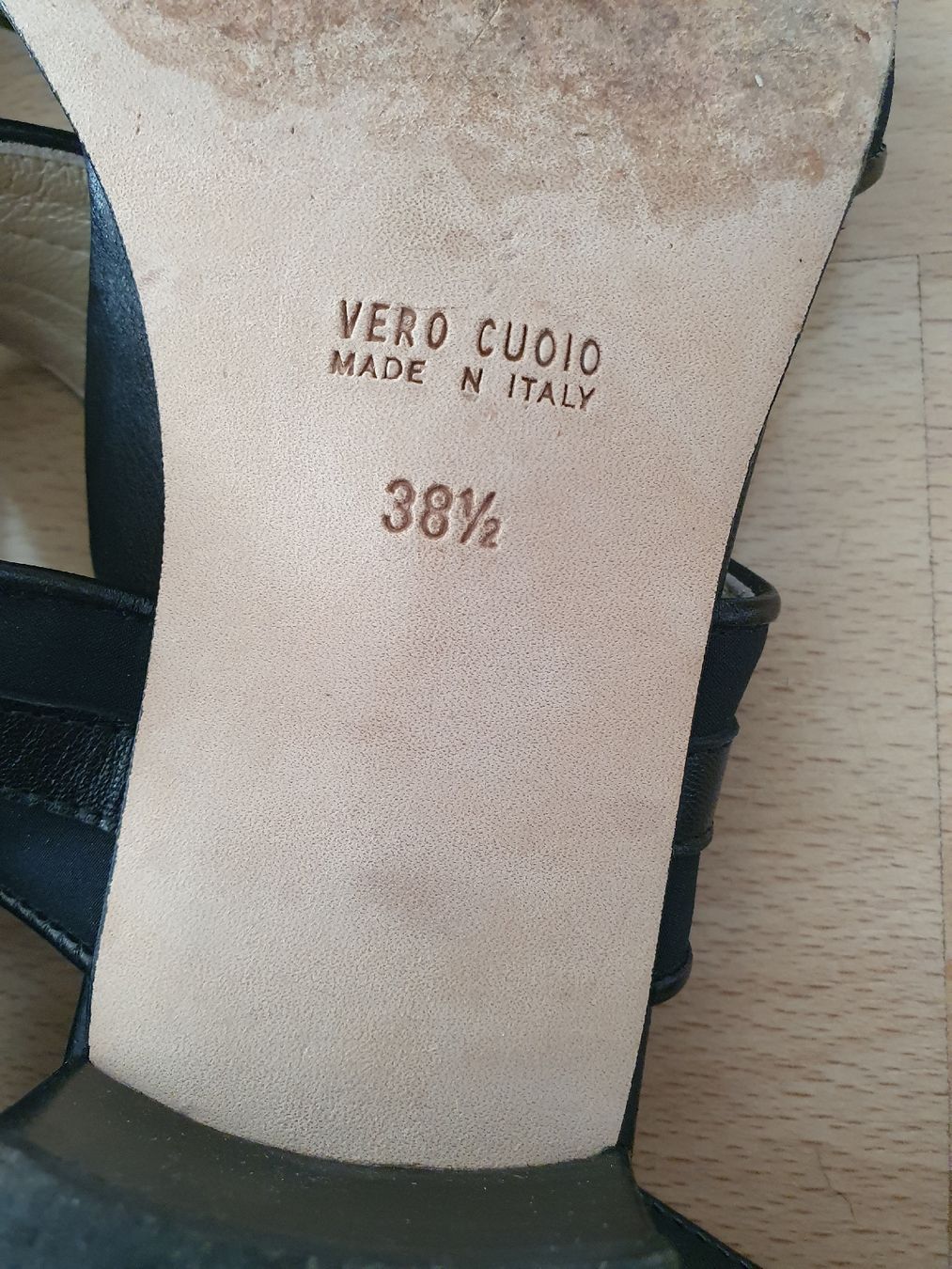 Damenschuhe: Perli Schwarze Sandalen, Grösse 38.5 – Gebraucht aus Bern von Helays 5