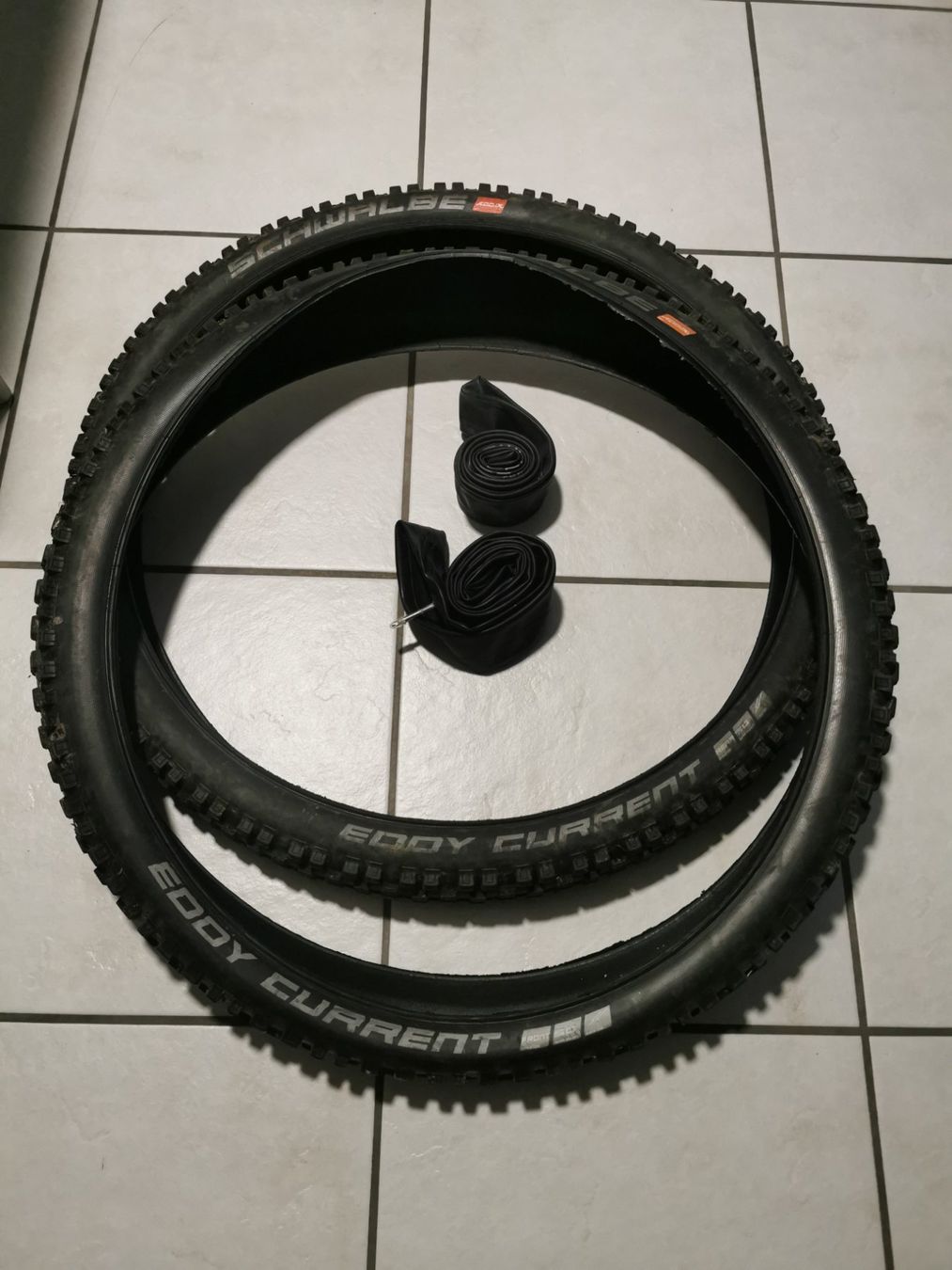 Schwalbe Pneumatici & Ruote complete: Schwalbe Eddy Curent 29x2.6 – Usato da Jenaz venduto da heromir