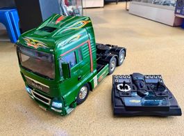 Camion RC Tamiya MAN – Avec radiocommande Carson + pièces