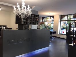 Coiffeursalon Stuhl Mieten