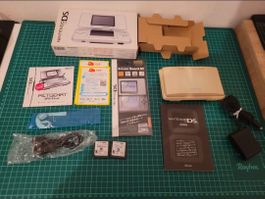 Nintendo DS  avec accessoires et boite