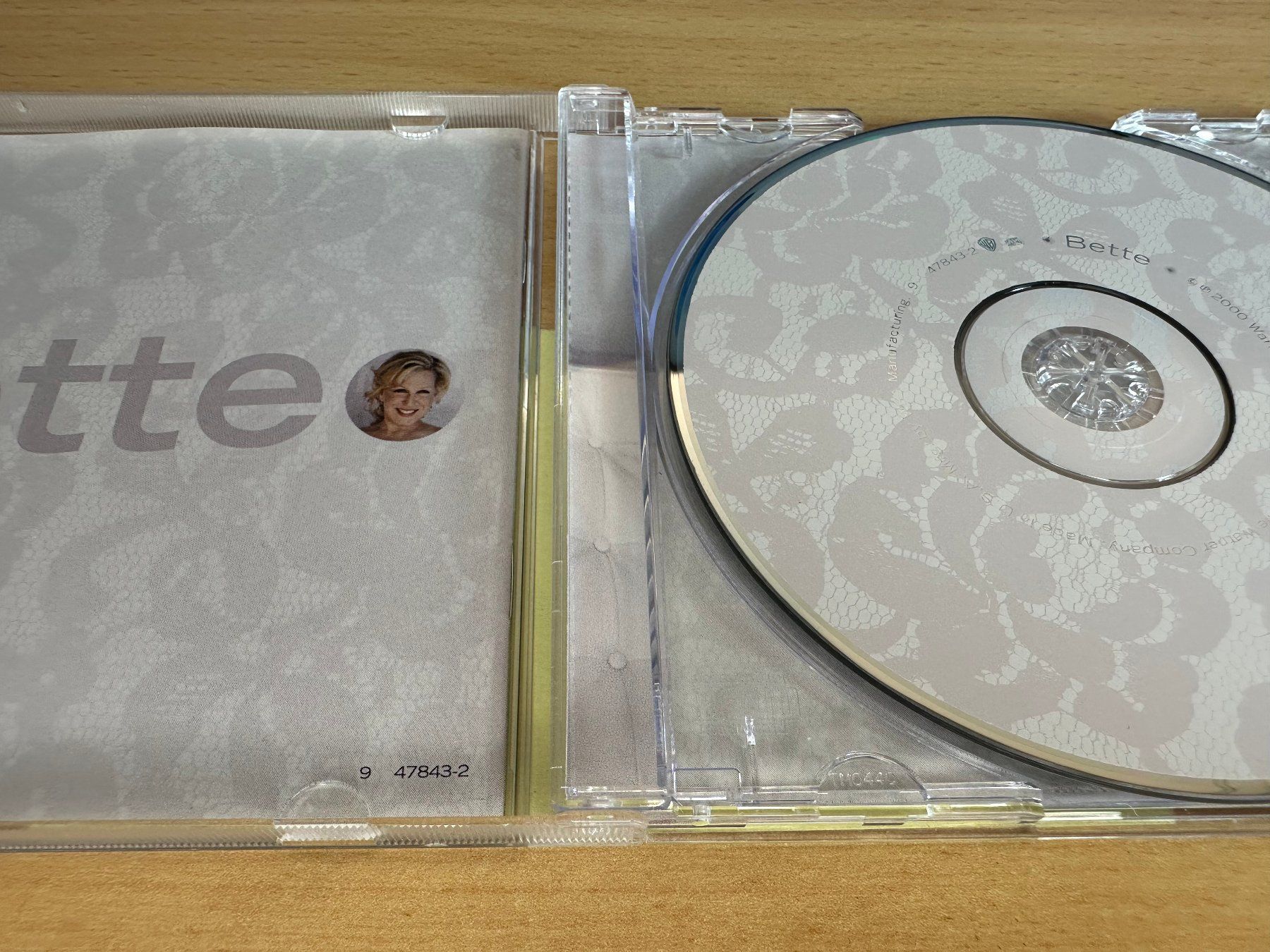 CD: Bette Midler – Bette – Usato da Rikon im Tösstal venduto da Alpenmutz 2