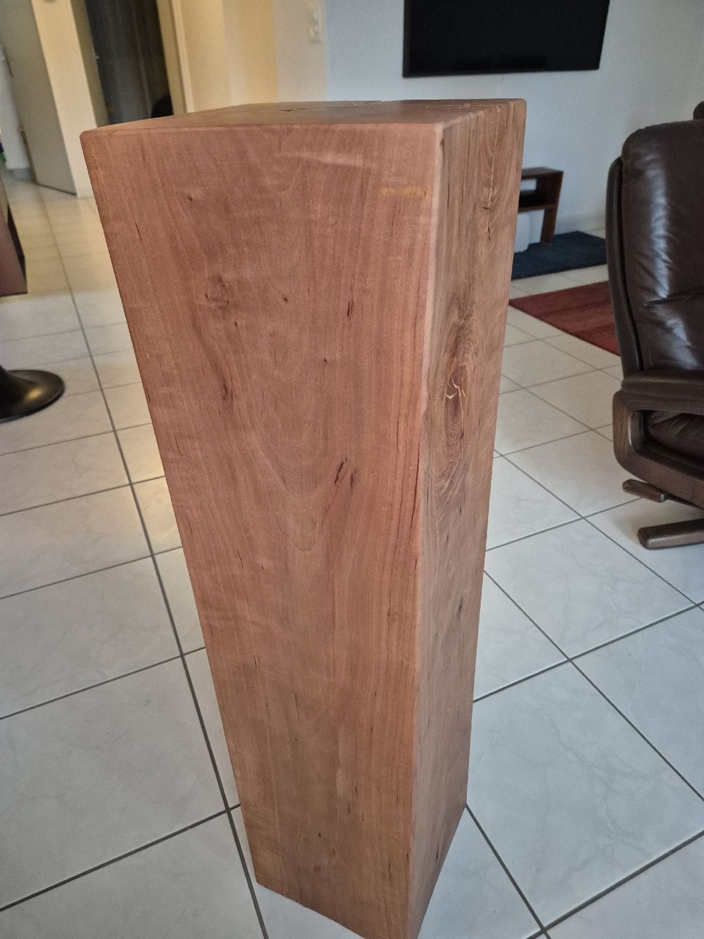 Altro in Decorazioni & Accessori: Stele/ Säule / Podest / Birnenbaum geölt – Usato da Hausen AG venduto da Menzian 3