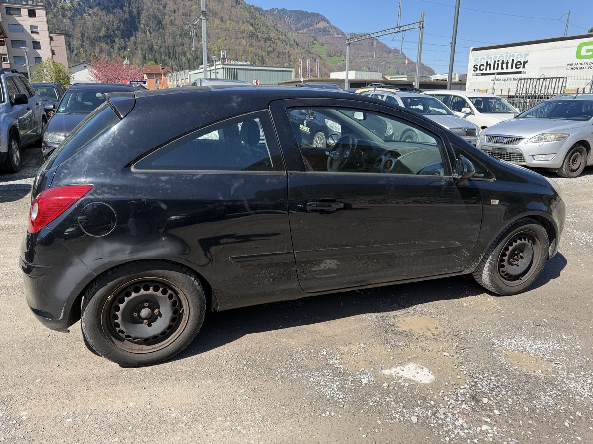 Opel Automobili: Opel Corsa D14 2007 B04 Export/Teile – Usato da Mollis venduto da BSL10 3
