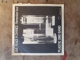 Maxi Single Plastic Ono Band Give Peace A Chanche