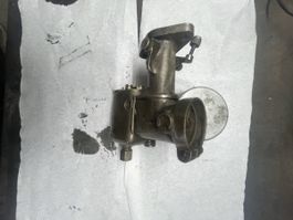 Vergaser zu Oldtimer