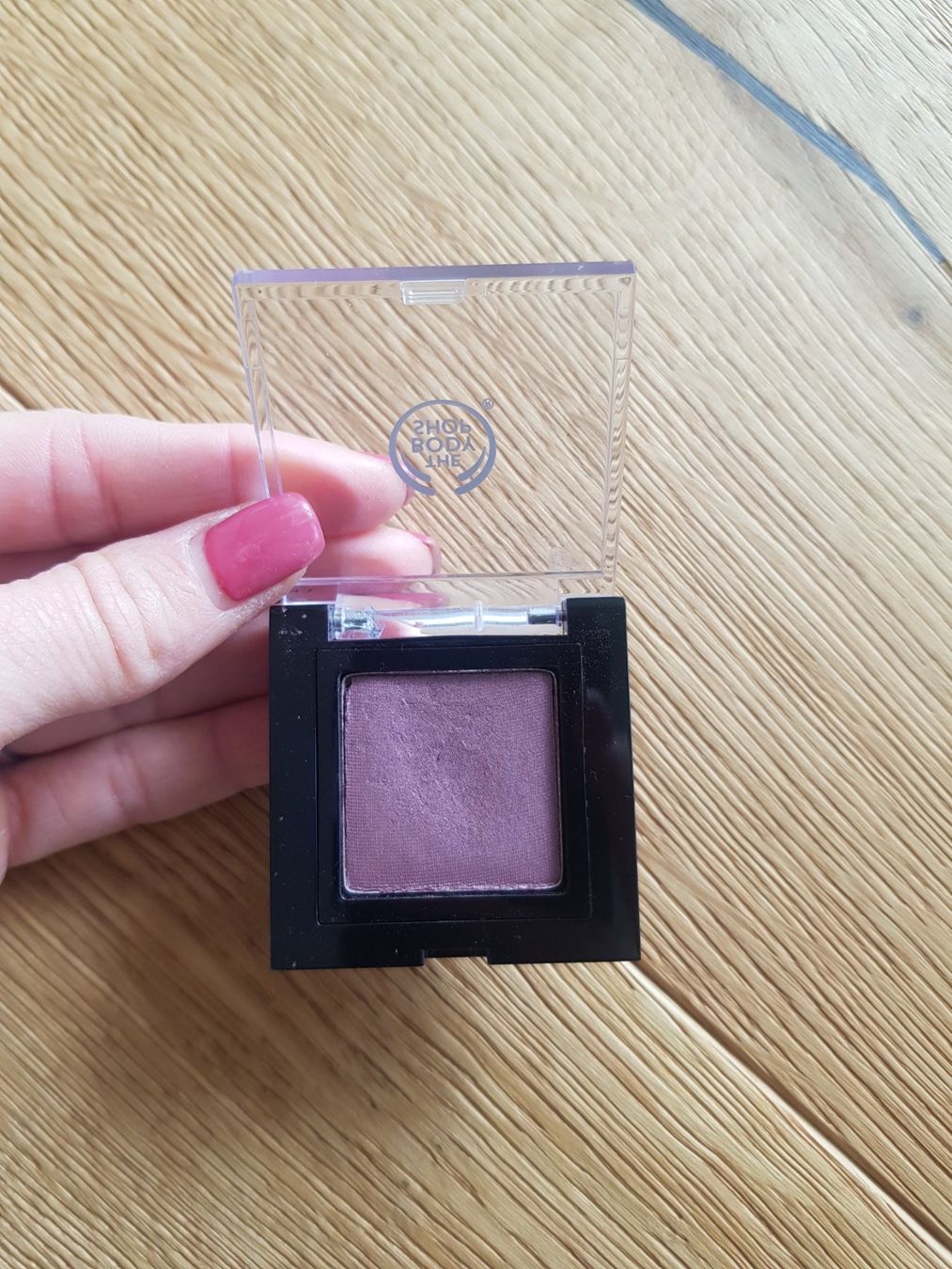 Make-up: Lidschatten Bodyshop violett – Usato da Eschenbach SG venduto da SanFranciscoCalifornia 2