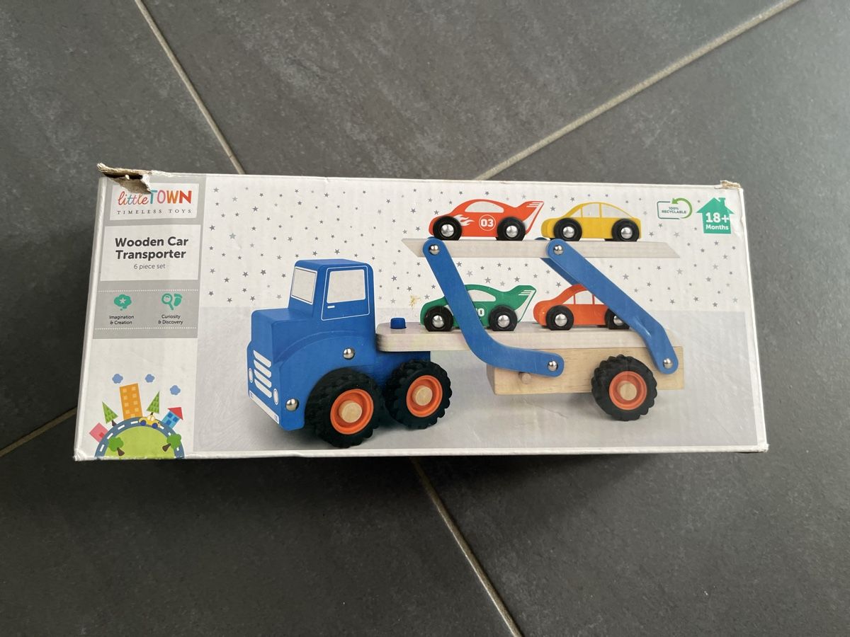 Giocattoli: Jeu bois transporter voitures 18 mois + – Usato da Chénens venduto da RosaLine 2