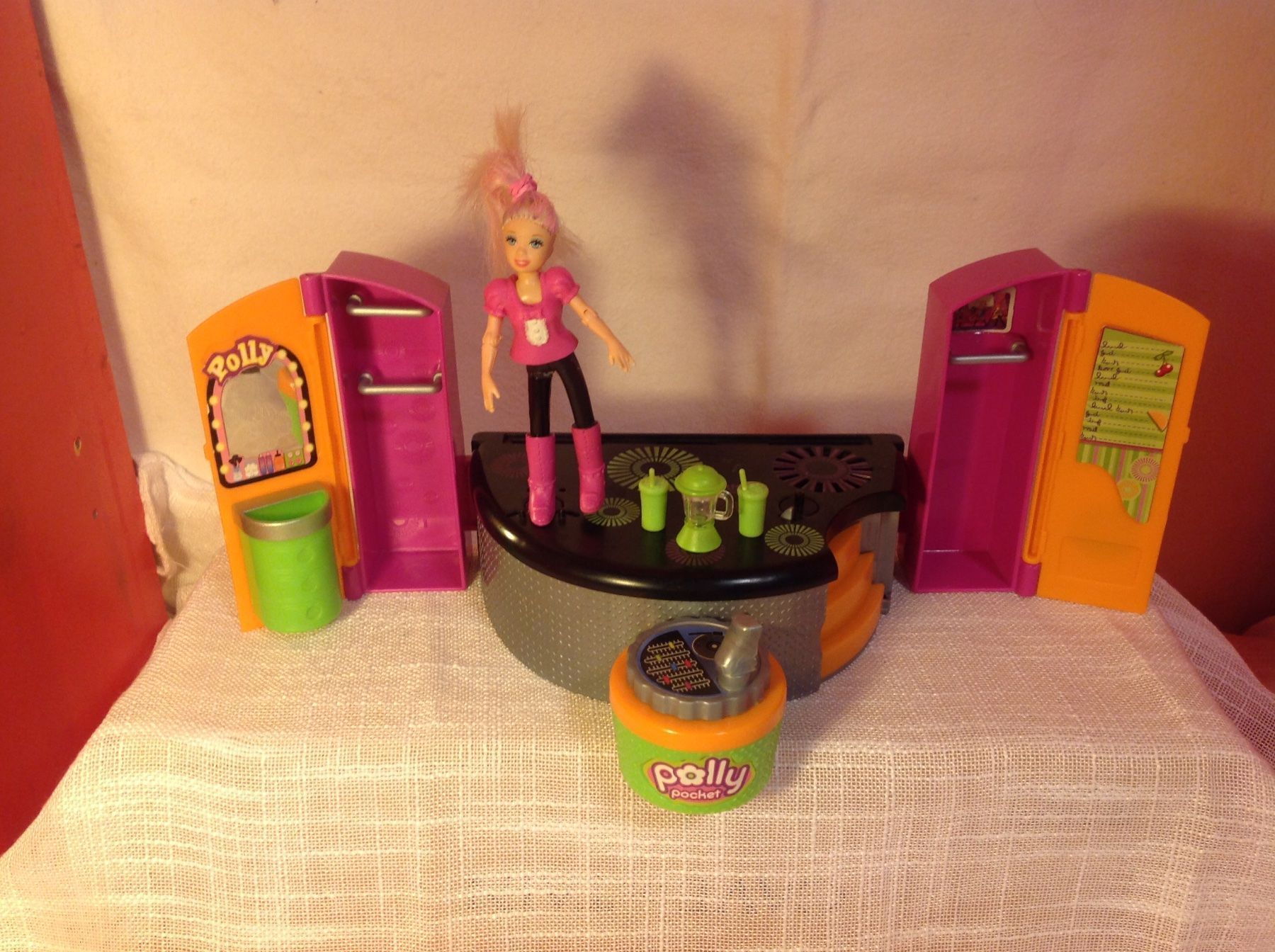 Polly Pocket Poupées: Polly pocket dance 'n grove – D'occasion à Genève par pilarina