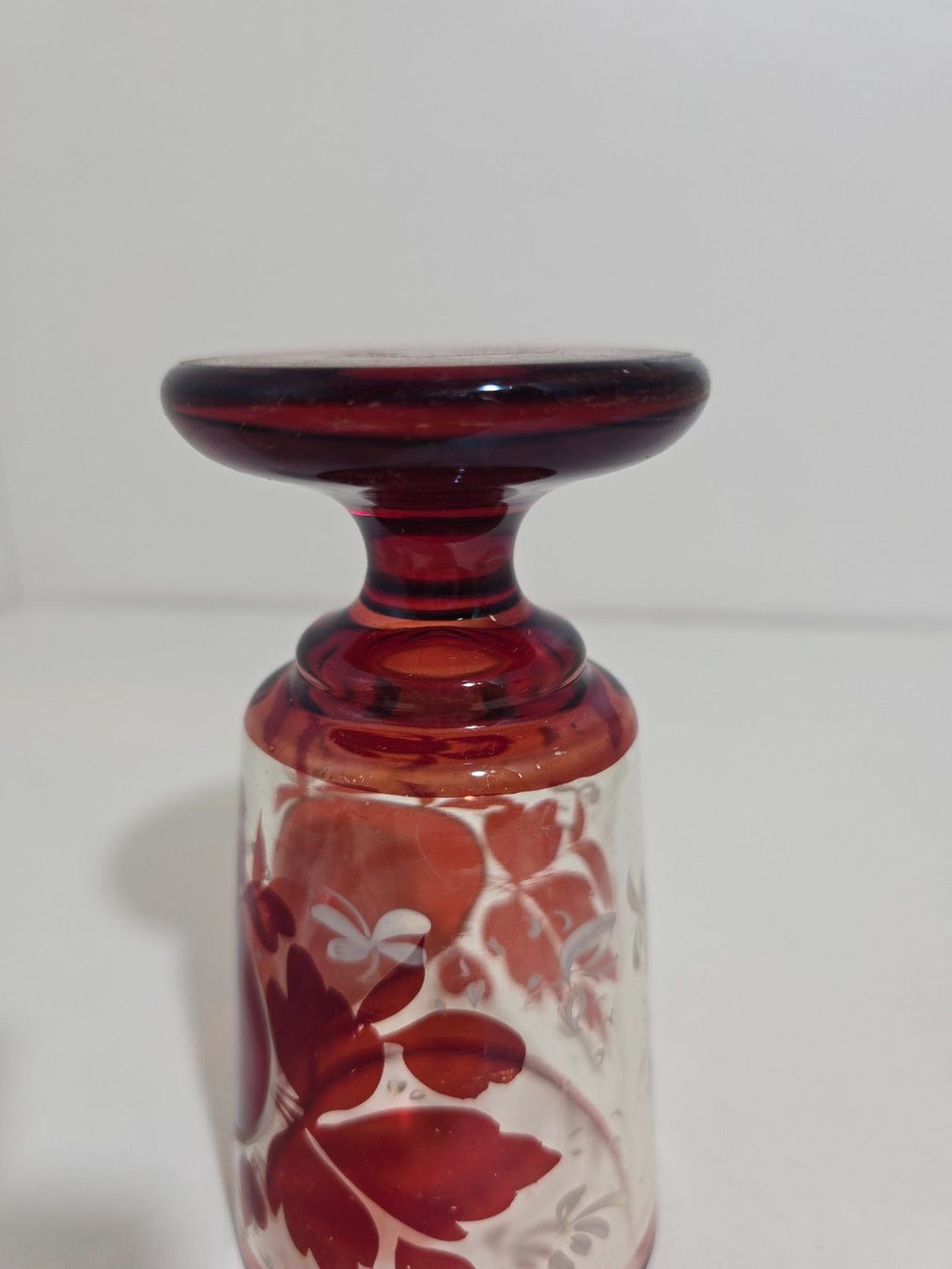Bicchieri: Rotes Biedermeier Glas mit Blumenmuster, Antik Rubinglas – Usato da Zürich venduto da H.Orion 8