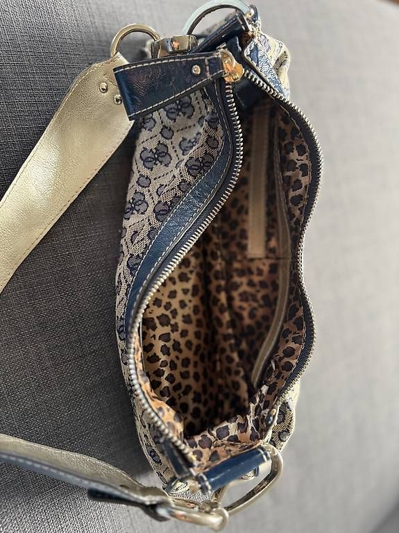Borse da donna: Handtasche GUESS Blue in Cotton – Usato da Luzern venduto da tobi19823 3