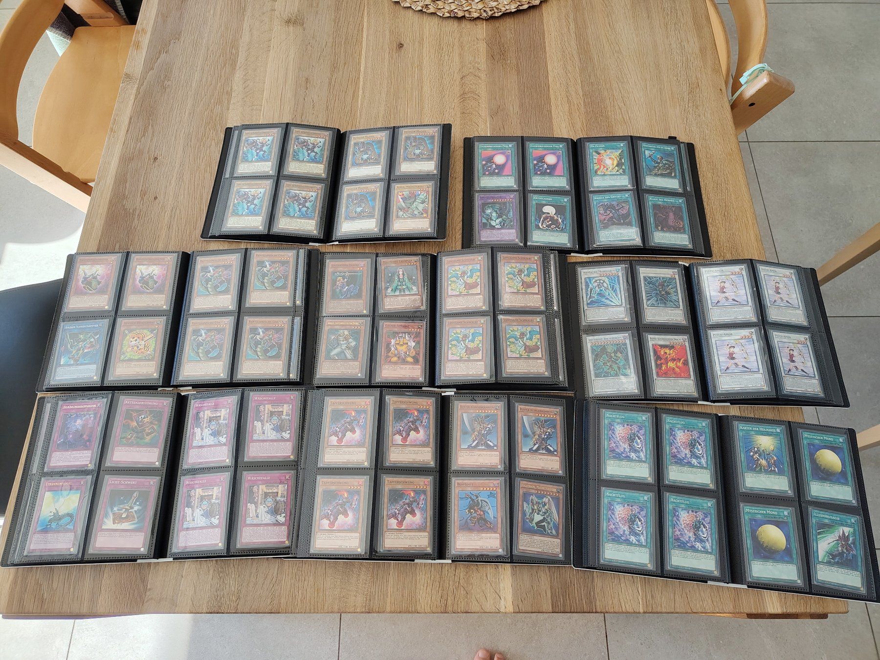Yugioh Carte collezionabili: 736 Yu-Gi-OH Karten mit Ordner – Usato da Allschwil venduto da Paulista1991 1
