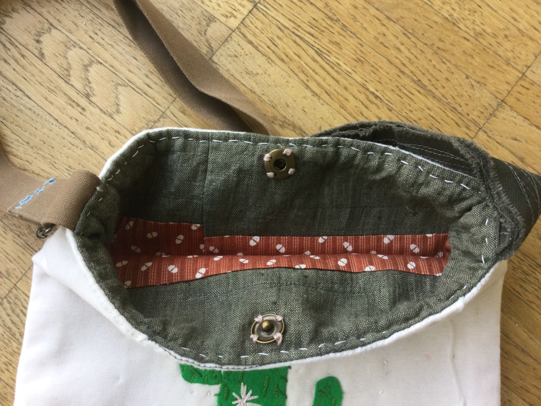 Borse: Schultertasche Kaktus Hand-made – Usato da Zürich venduto da ShadowVorlon 1