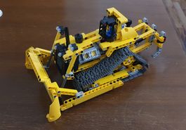 Lego Technic 42028 2 in 1 Model