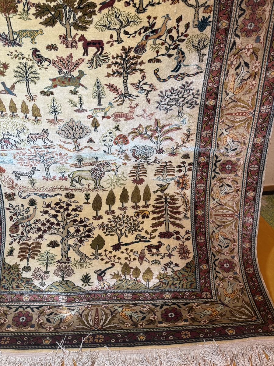 Teppiche: Hereke (Seidenteppich) – Gebraucht aus Chur von Mohammad.miga 2