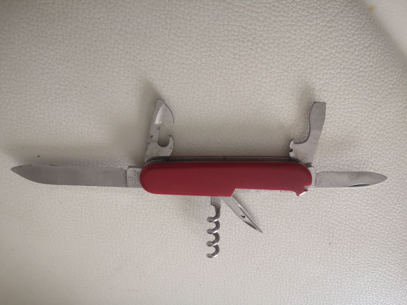 Victorinox Taschenmesser: Victorinox Offiziersmesser, rot, gebraucht, – Gebraucht aus Belp von mar_76s8 1