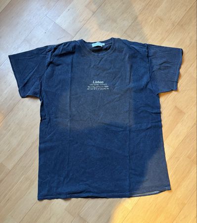 T-Shirt grau Grösse M mit Aufdruck Lissabon
