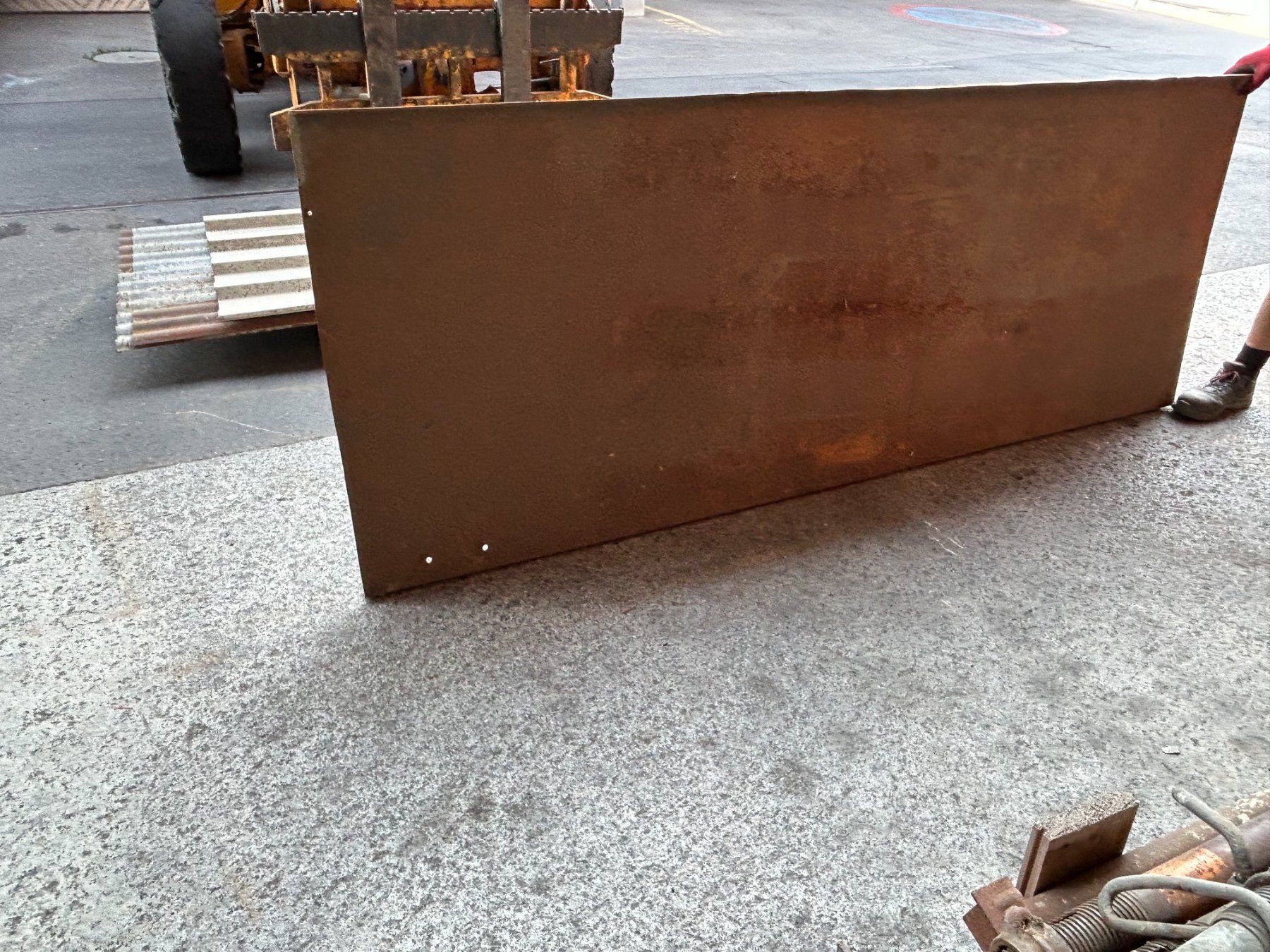 Servierplatten: Eisen-Tisch-Platte – Gebraucht aus Gommiswald von kl98 1