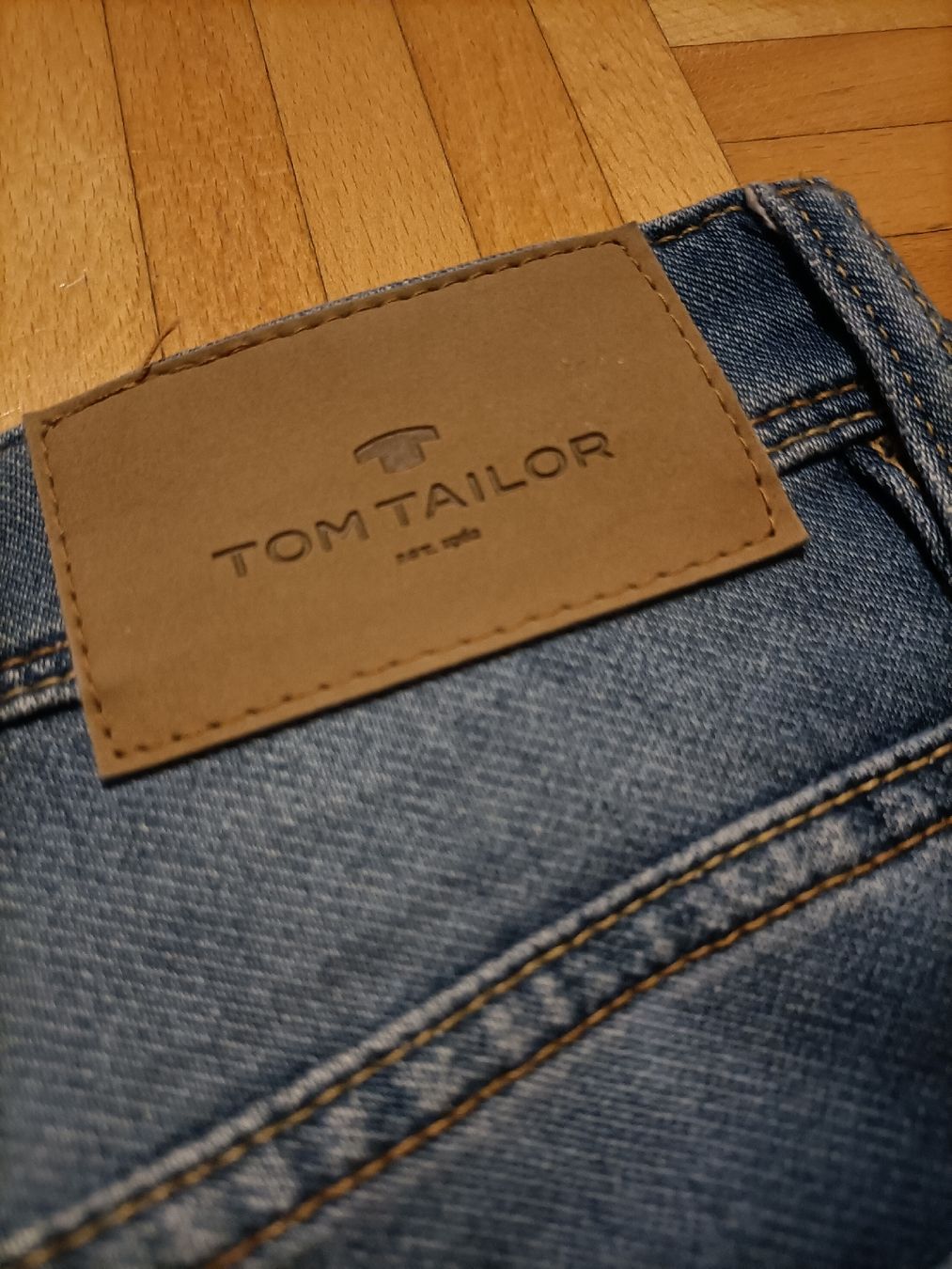 Tom Tailor Jeans: Tom Tailor Jeans Shorts Grösse 32 – Usato da Rotkreuz venduto da Dima8 2