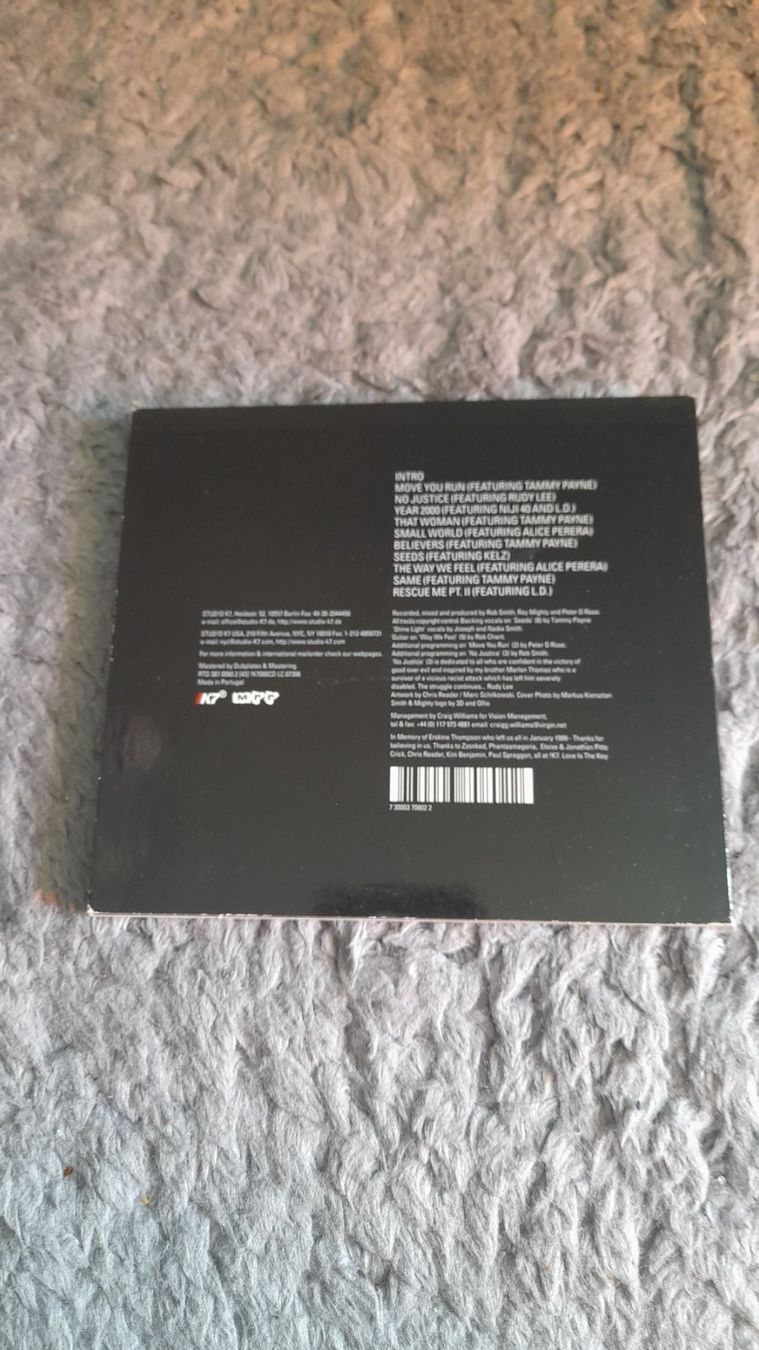 CD: SMITH & MIGHTY   BIG WORLD SMALL WORLD    CD – Usato da Wetzikon ZH venduto da Ramones01 1