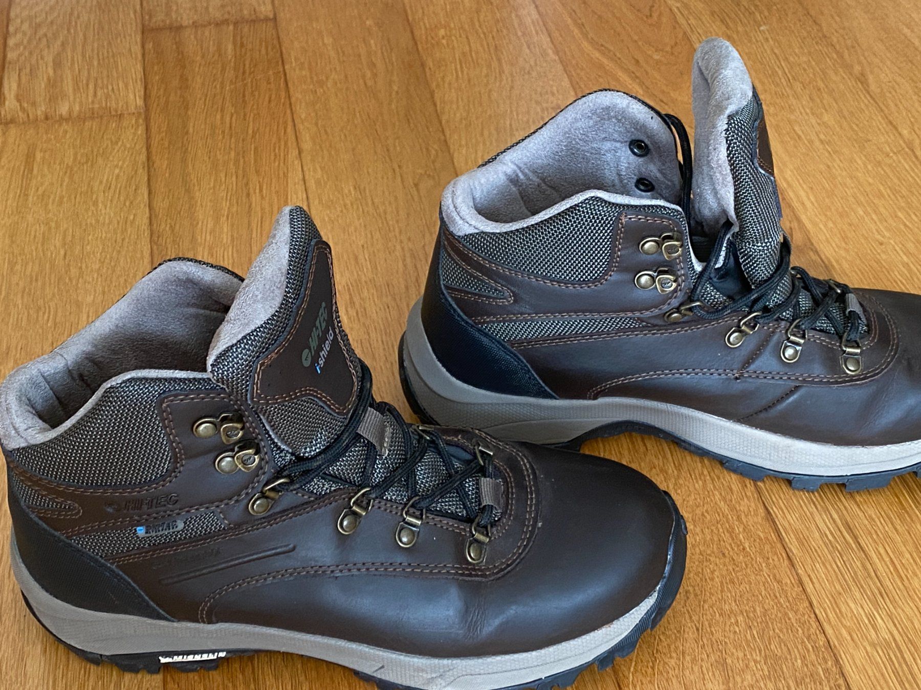 Hi-Tec Damenschuhe: Wanderschuhe Gr. 39 Leder – Gebraucht aus Thalwil von gb_ea2000 1