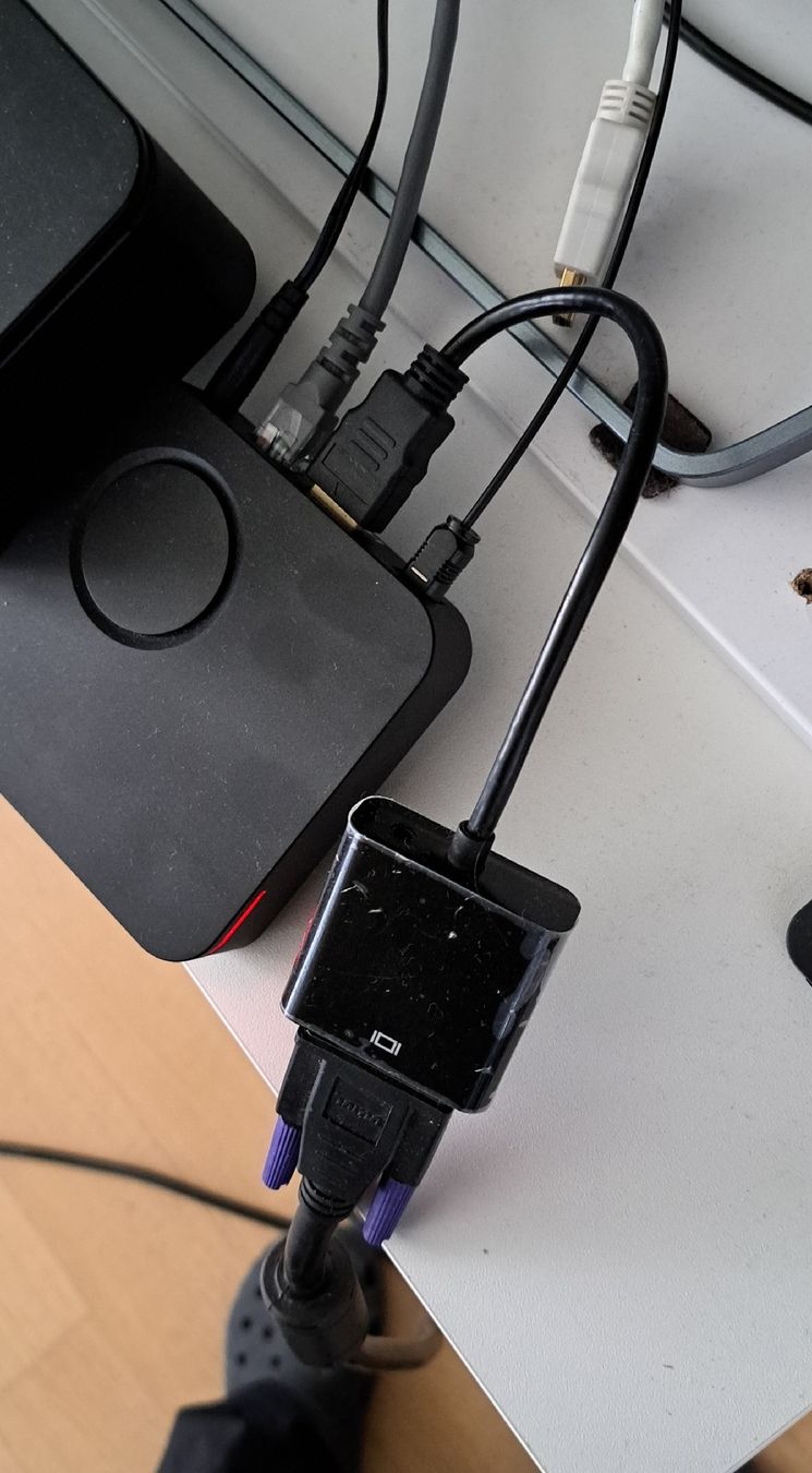 Panasonic Proiettori: Beamer mit leinwand – Usato da Neuenkirch venduto da Ufruti 3