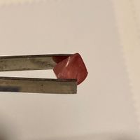 ab 1.- Spinell roh Kristall, 0.8 Karat, rot, Vietnam